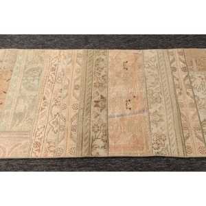 Alfombra de 2.6x7.5 pies, alfombra turca de patchwork, alfombra vintage beige geométrica con elementos florales. - Product Image 5