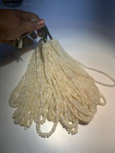 Piedras preciosas sueltas de ópalo etíope de alta calidad, cuentas Rondelle blancas naturales para fabricación de joyas y proyectos artesanales al por mayor a granel - Product Image 4