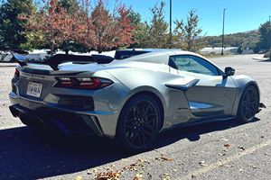 Chevrolet Corvette Z06 Convertible 2023 Usado en Buen Estado - Product Image 2