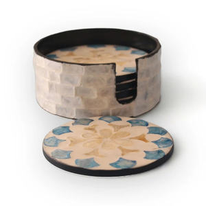 Posavasos Redondos Premium de Nácar con Mosaico Floral, Hechos a Mano con Conchas Marinas, Decorativos para Interiores y para Regalo - Product Image 1