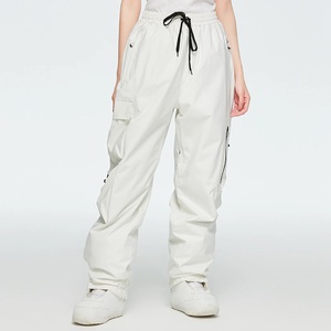 Pantalon de neige chaud personnalisé pour hommes et femmes Prix bon marché personnalisé Sports de plein air Pantalon de ski ample pour unisexe - Product Image 1