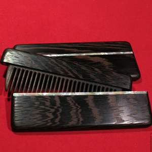 Otro peine de pelo con mango de madera hecho a mano para uso en Salón de la India, peine de madera al por mayor para uso comercial a la venta en - Product Image 5