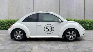 VOLKSWAGEN BEETLE 1.6 USADO 2009, Volante a la Izquierda/Derecha - Product Image 2