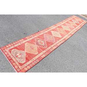 Alfombra Turca Vintage Herki Runner de 2.6x12.5 pies, Alfombra Marroquí Roja de Lana - Product Image 4