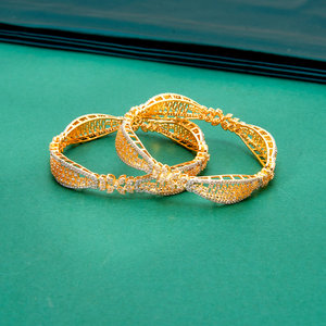 Bracelets classiques en zircone cubique plaquée deux tons artificiels faits à la main exportateur de mode en Inde - Product Image 1