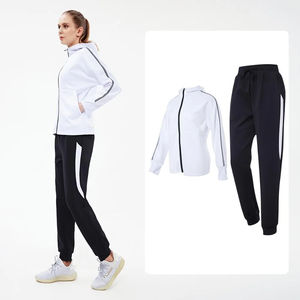 Chándal Crop Tops Sudaderas Mujer Sweatsuit y Jogger Set Mujer Chándales Fitness Gym Set - Product Image 2