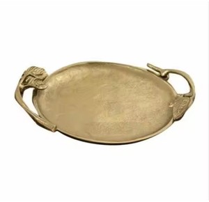 Plateau de service pour restaurant et décoration de la maison avec poignée florale dorée - Product Image 4