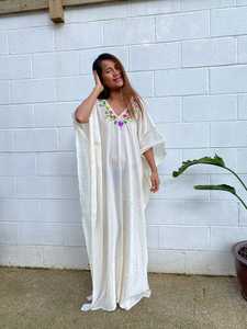 À la recherche de vêtements de plage de fête brodé Designer femmes demi caftan élégant solide longueur au sol maillot de bain couverture doux naturel - Product Image 4