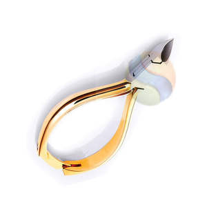 Pince à cuticules professionnelle en acier inoxydable allemand avec lames à joint en boîte tranchantes, pince à ongles et à cuticules robuste, fabrication - Product Image 2