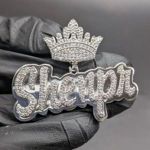 จี้เพชรโมอิสซาไนต์ทรงหยดน้ำแบบ Iced Out ตัวอักษรย่อสั่งทำพิเศษ เงินแท้ 925 ชุบโรเดียม ความเงางามสูง - Product Image 1