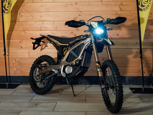 NOUVEAU - 2026 Sur <span class=keywords><strong>Ron</strong></span> Ultra Bee HP - Vélo tout-terrain électrique puissant de 24,5 kW 74V 60Ah - Product Image 1