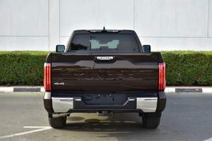 Nouveau pour la caméra arrière en cuir foncé CrewMax Automatic FWD - Product Image 4