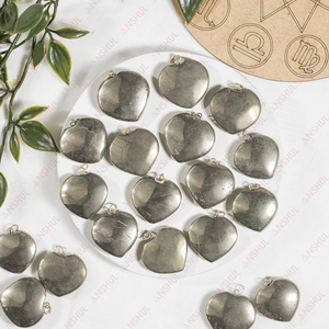 Pendentif Cœur en Pyrite Best-Seller – Cristaux Semi-Précieux de Guérison pour la Méditation, le Quotidien ou les Fêtes – Prix de Gros - Product Image 2
