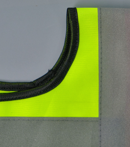 <b>Reflective</b> Safety <b>Vest</b> for Men and Women Ideal for Road and Site Safety Available in Bulk at Cheap Factory Price - Product Image 6