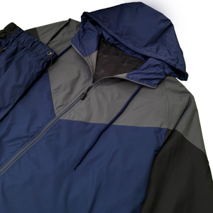 Chaqueta con cremallera de 2 piezas de nuevo diseño 2025 y Pantalón elástico, chándal cortavientos de gran tamaño con diseño de sublimación de nailon 100% - Product Image 4