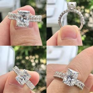 Wholesale Supply Handcrafted 925 Silver Moissanite <b>Diamond</b> <b>Ring</b> for Women or Durable Jewelry Gift Available at Good Price - Product Image 2