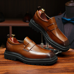 รองเท้าหนังอ็อกซ์ฟอร์ดผู้ชาย คลาสสิก สำหรับงานทางการ  แบบผูกเชือก ทนทานต่อการสึกหรอ - Product Image 1