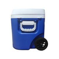 Glacière à roulettes en mousse PU extra épaisse 50L/53QT/13.2Gal avec roues et poignée de traction pour camping pêche pique-nique utilisation en extérieur