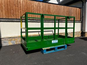 Equipo de construcción Plataforma/Hombre Cestas para la venta - Product Image 3