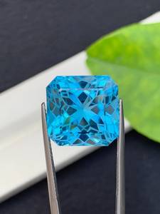 พลอยบุษราคัมสีฟ้าเจียระไนแบบหลวมตัดด้วยหินตัดเป็นบุษราคัมสวิสสีฟ้าพลอยบุษราคัมไร้ที่ติสำหรับการทำเครื่องประดับ - Product Image 2