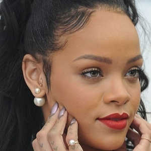 Pendientes de Doble Perla Redonda Blanca de Agua Dulce de Calidad AAA en Oro Blanco de 14K de 8-11 mm para Mujer - Product Image 6