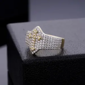 Bague croix glacée pour homme, bijoux hip-hop de luxe, diamant de laboratoire, plaqué rhodium, bague signet religieuse, vente en gros, argent/or personnalisé - Product Image 4