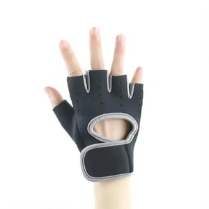 Gants de fitness de haute qualité, logo personnalisé, vente en gros par un bon fabricant, nouveau style, meilleur matériau, prix avantageux pour la salle de sport, meilleur prix - Product Image 3