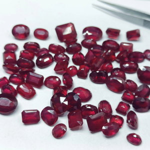 Prix de gros Pierres précieuses Mehrajudin Rubis naturel en vrac Évaluation tierce 3-5 carats Rouge Différentes tailles et formes Juillet - Product Image 4