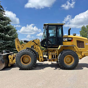 Utilisé pour la chargeuse-pelleteuse 420F/420E 4x4 diesel, chargeuse frontale avec roulement, capacité de charge nominale de 1 tonne, pompe à haute efficacité - Product Image 1