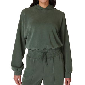 2025 Top corto de peso pesado personalizado Sudadera con capucha de poliéster/mezcla de algodón Jersey de talla grande sudadera de lana transpirable con capucha para mujer - Product Image 1