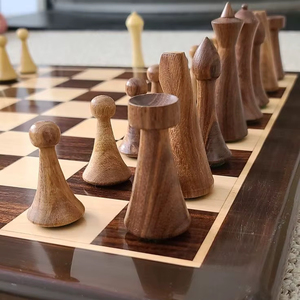 MÁS JUEGO DE AJEDREZ DE MADERA PERSONALIZADO JUEGO DE AJEDREZ DE GRAN TAMAÑO Tablero plegable Piezas de ajedrez Juego de mesa - Product Image 6