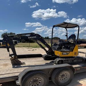 Mini excavadora John Deeree 17G, motor de 35KW, entrega rápida, compra en línea, precio de máquina excavadora sobre orugas de granja de calidad superior - Product Image 1