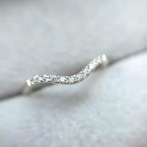 Bague de mariage ronde en or blanc CZ 1.5mm Pave Wishbone Anneau empilable Femmes Anniversaire De Mariée Fournisseur De Bijoux De Mode - Product Image 3