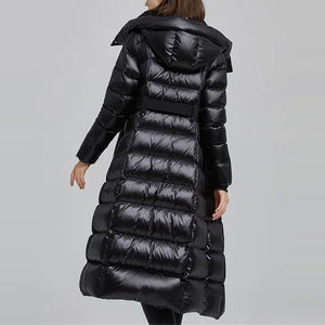 Veste longue matelassée pour femmes en gros, veste d'hiver chaude matelassée à capuche, vêtements d'extérieur tendance, logo personnalisé, veste longue matelassée pour femmes - Product Image 5