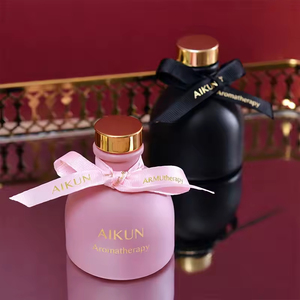 Difusor de Aromas Personalizado Aikun con Logotipo DIY, Etiqueta Privada, Ecológico, de Vidrio, con Aceite Aromático para el Hogar, Aroma Fresco, Varillas de Ratán Natural - Product Image 3