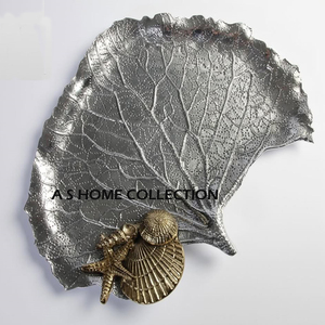 Meilleur prix Lot de 4 bols en bois marron faits à la main Plat de service élégant à base de métal en aluminium décoratif pour la maison - Product Image 6