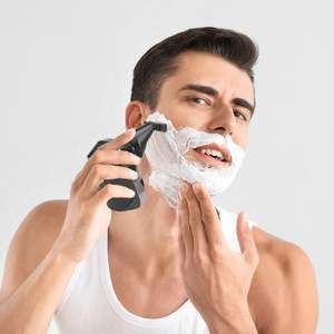 Rasoir Électrique 6-en-1 pour Hommes, Étanche, Flottant, Utilisation Humide et Sèche, Rechargeable avec Affichage, Tondeuse Nez et Cheveux pour le Corps, IPX7 - Product Image 1