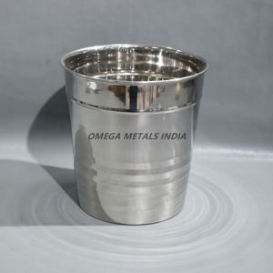 Seau à glace en acier inoxydable antirouille de qualité supérieure Refroidisseur à vin et refroidisseur élégant et polyvalent pour les bars et les célébrations spéciales - Product Image 4