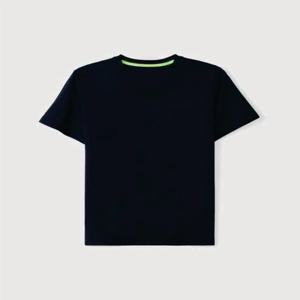 Derniers t-shirts graphiques pour hommes T-shirts décontractés confortables sur mesure Vêtements de mode de haute qualité avec des impressions uniques - Product Image 6