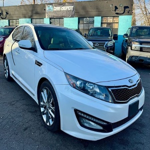 Kia Optima SX 2013, pick-up d'occasion, essence/électrique, pneus R16, boîte automatique, sièges en cuir, caméra de recul, côté gauche foncé - Product Image 1