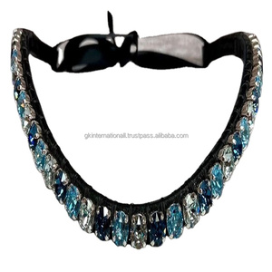 Banda de cuero hecho a medida para cejas de caballo, diamantes de imitación, cristales ostentosos, banda para cejas de caballo hecha en cuero de búhos - Product Image 1