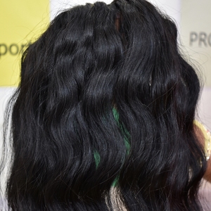 Cheveux Bruts Vierge Cheveux Naturels Paquets Ondulés Non Traités Tissage Vendeur Couleur Naturelle Vierge Cheveux Humains Indiens Extensions - Product Image 5