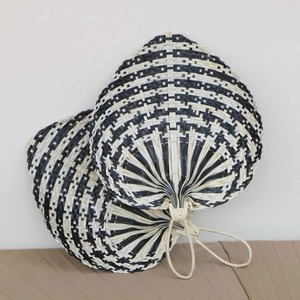 พัดใบไผ่เป็นมิตรกับสิ่งแวดล้อมสำหรับตกแต่งงานกิจกรรมแบบชนบทและงานแต่งงานเหมาะสำหรับผู้ชื่นชอบใบปาล์มพัดไม้ไผ่แบบมือจับ0084935825297WA - Product Image 1