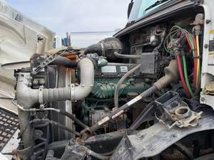 รถบรรทุกหัวลากเดี่ยว Volvo VNM42T200 ปี 2018 มือสองจากต่างประเทศ - เครื่องยนต์ D13M405 405 แรงม้า, เกียร์ I-Shift 12 สปีด รถบรรทุกสำหรับการเดินทางไกล - Product Image 5