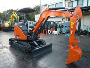 รถขุดขนาดเล็กแบบตีนตะขาบ HITACHI ZX30U-5A รุ่นใหม่ พร้อมเครื่องยนต์ Yanmar เกียร์ประสิทธิภาพสูง และชิ้นส่วน KYB - Product Image 2