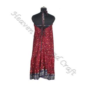 SD017 Saree / Sari / Shari indien et pakistanais vêtements de l'Inde Hippy Boho dernier traditionnel long col en v indien Vintage Sari - Product Image 4