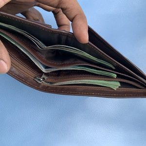 Genuine Leather Large Capacity Soft Cow Leather Wallet With <b>Hidden</b> Cash <b>Compartment</b> for Men Wholesale and Bulk Order - Product Image 4