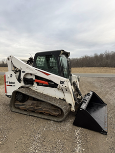 รถตักล้อยาง Bobcatt T-770 ปี 2014 ระบบไฮโฟลว์ รับน้ำหนักได้ 7 ตัน เครื่องยนต์ Kubota มือสอง - Product Image 3