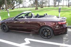 2021 E53 AMG Cabriolet, Motor Turbo de 6 Cilindros y 429 hp, Equipamiento de Alta Gama, Color Rojo Rubí Metálico, Sin Modificaciones - Product Image 3