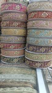 Encaje Bordado con Lentejuelas Ecológicas Exquisitas para Vestidos de Novia de Lujo, Eleva la Elegancia de tus Prendas con un Brillo Premium - Product Image 4